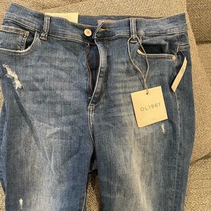 NWT DL1961 Mara ankle straight leg jeans 32